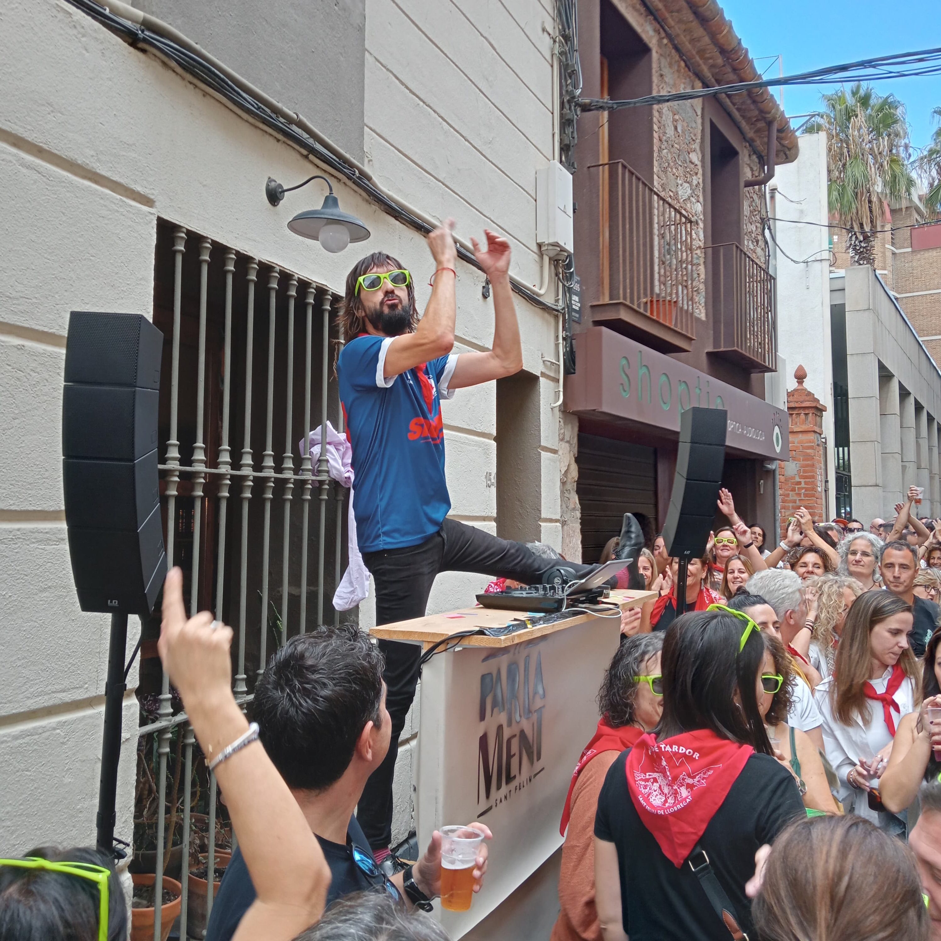 L'Axel donant-ho tot a una de les seves brutals sessions